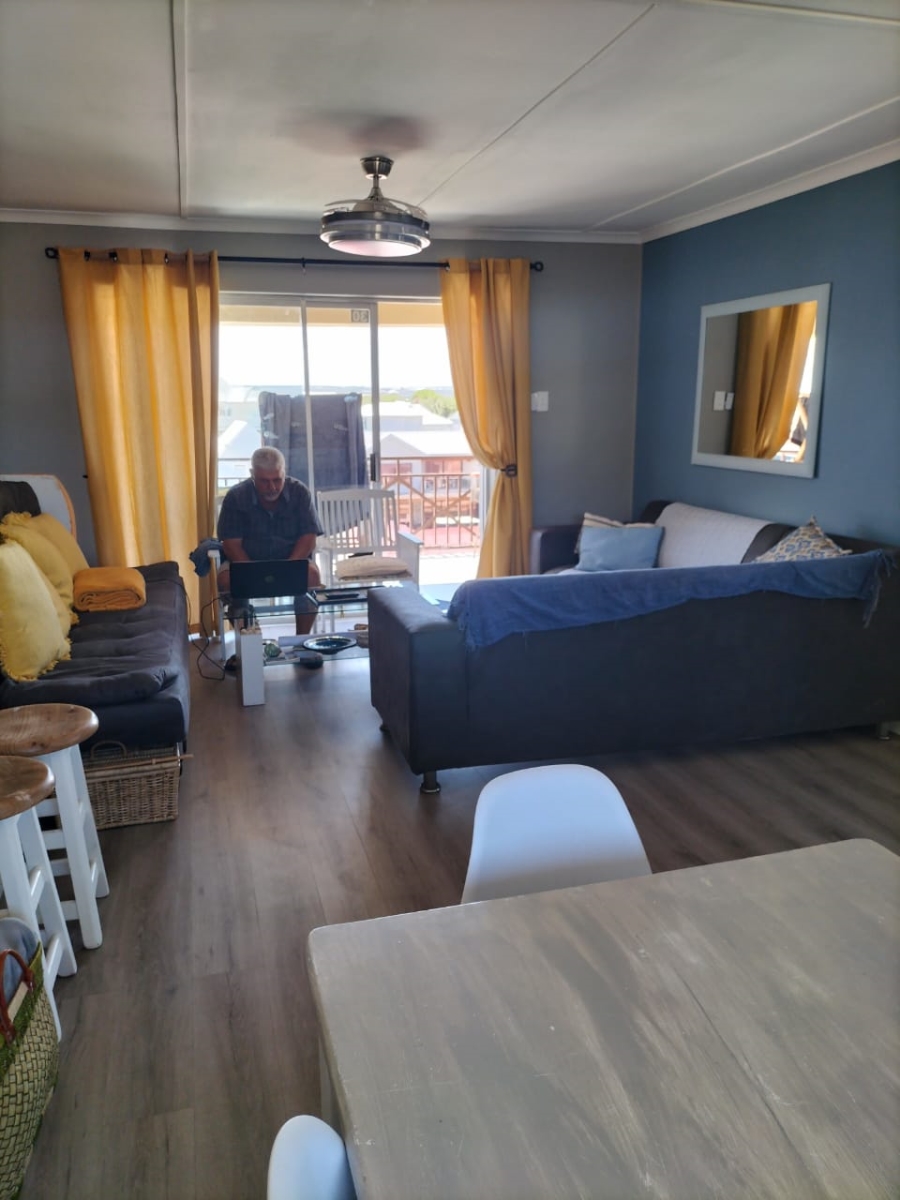 To Let 2 Bedroom Property for Rent in Aston Bay Eastern Cape